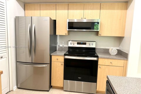 Copropriété à louer à Boynton Beach, Floride: 1 chambre, 73.67 m2 № 2049849 - photo 3