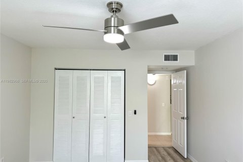 Copropriété à louer à Boynton Beach, Floride: 1 chambre, 73.67 m2 № 2049849 - photo 12
