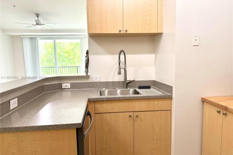 Copropriété à louer à Boynton Beach, Floride: 1 chambre, 73.67 m2 № 2049849 - photo 5