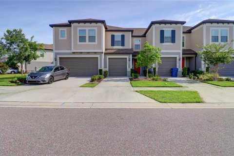 Townhouse in Wesley Chapel, Florida 3 bedrooms, 148.36 sq.m. № 2199351