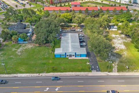 Commercial property in Apopka, Florida 528.43 sq.m. № 2368844 - photo 26