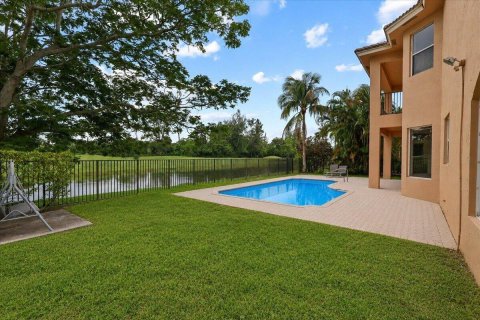 Villa ou maison à louer à Royal Palm Beach, Floride: 5 chambres, 396.41 m2 № 2251161 - photo 8