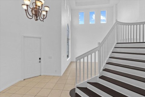 Villa ou maison à louer à Royal Palm Beach, Floride: 5 chambres, 396.41 m2 № 2251161 - photo 30