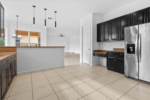 Villa ou maison à louer à Royal Palm Beach, Floride: 5 chambres, 396.41 m2 № 2251161 - photo 17