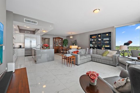 Купить кондоминиум в Норт-Палм-Бич, Флорида 5 комнат, 227.15м2, № 2082686 - фото 10