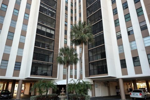 Condo à Treasure Island, Floride, 2 chambres № 2093801