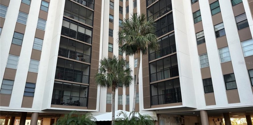 Condo à Treasure Island, Floride, 2 chambres № 2093801