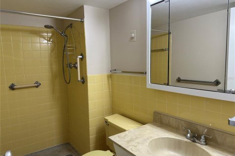 Copropriété à vendre à Treasure Island, Floride: 2 chambres, 97.55 m2 № 2093801 - photo 16