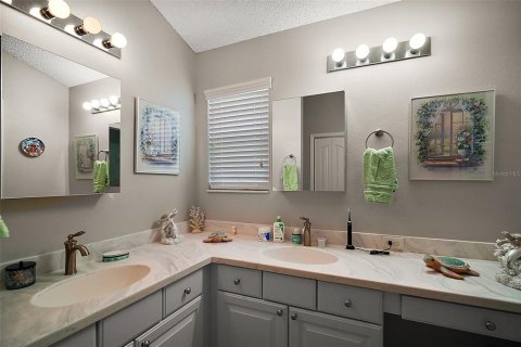 Casa en venta en The Villages, Florida, 3 dormitorios, 178.09 m2 № 1636694 - foto 15
