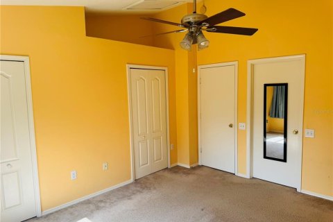 Townhouse in Wesley Chapel, Florida 2 bedrooms, 110 sq.m. № 1819036 - photo 17