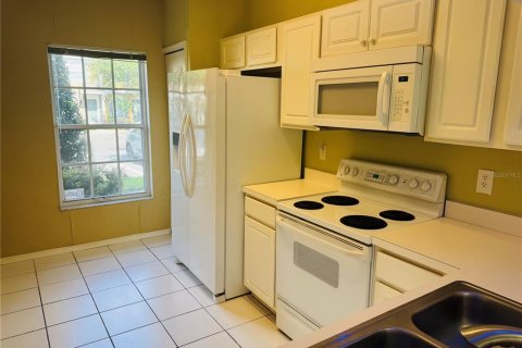 Townhouse in Wesley Chapel, Florida 2 bedrooms, 110 sq.m. № 1819036 - photo 6