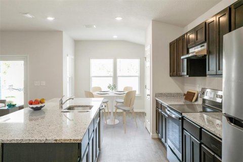 Casa en venta en Ocala, Florida, 4 dormitorios, 163.6 m2 № 1793840 - foto 3