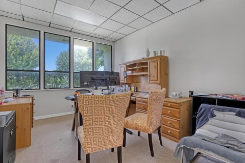 Propiedad comercial en venta en West Palm Beach, Florida № 2340921 - foto 12