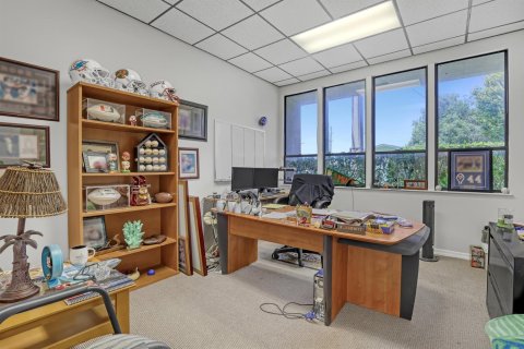 Propiedad comercial en venta en West Palm Beach, Florida № 2340921 - foto 27
