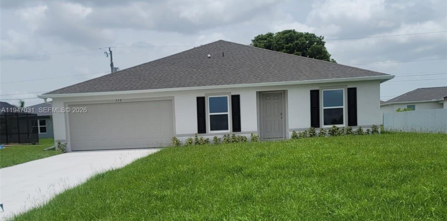 Casa en Cape Coral, Florida 4 dormitorios, 167.78 m2 № 2003120