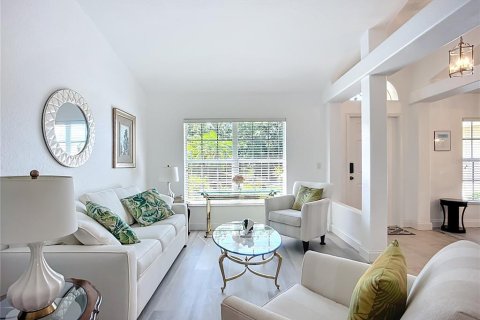 Casa en alquiler en Rotonda, Florida, 3 dormitorios, 186.36 m2 № 1798264 - foto 4