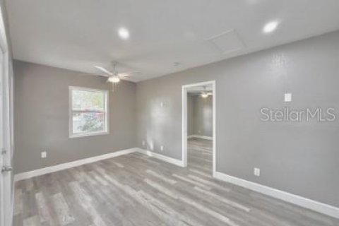 Propiedad comercial en venta en Saint Petersburg, Florida, 214.05 m2 № 2421711 - foto 9