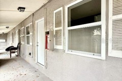 Propiedad comercial en venta en Saint Petersburg, Florida, 214.05 m2 № 2421711 - foto 2