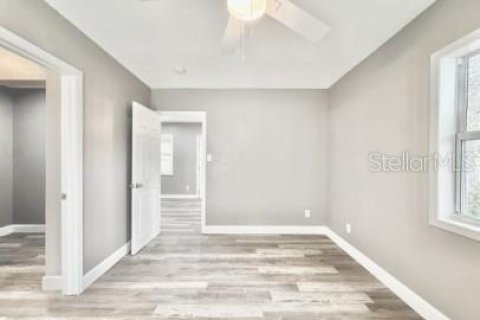 Propiedad comercial en venta en Saint Petersburg, Florida, 214.05 m2 № 2421711 - foto 12