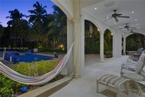 Villa ou maison à louer à Miami Beach, Floride: 5 chambres, 434.13 m2 № 2043182 - photo 8