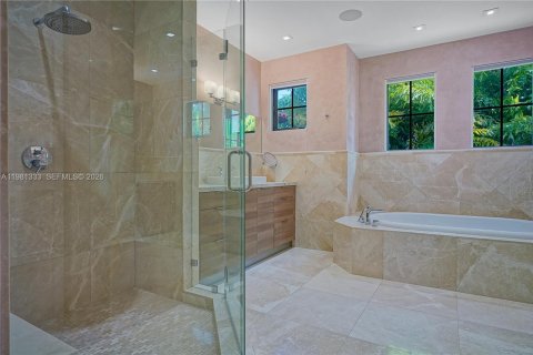 Villa ou maison à louer à Miami Beach, Floride: 5 chambres, 434.13 m2 № 2043182 - photo 28
