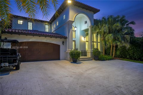 Villa ou maison à louer à Miami Beach, Floride: 5 chambres, 434.13 m2 № 2043182 - photo 6
