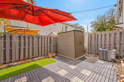 Снять в аренду квартиру в Дорал, Флорида 2 спальни, 110.55м2, № 2019595 - фото 16