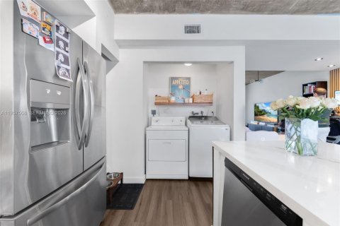 Снять в аренду квартиру в Дорал, Флорида 2 спальни, 110.55м2, № 2019595 - фото 9