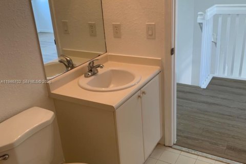 Adosado en venta en Homestead, Florida, 3 dormitorios, 120.96 m2 № 2002641 - foto 21