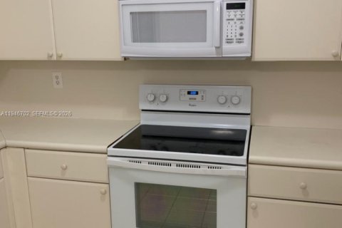 Adosado en venta en Homestead, Florida, 3 dormitorios, 120.96 m2 № 2002641 - foto 9