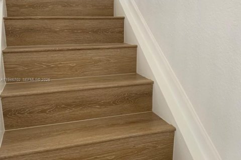 Adosado en venta en Homestead, Florida, 3 dormitorios, 120.96 m2 № 2002641 - foto 18