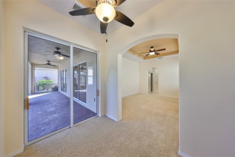 House in Sun City Center, Florida 2 bedrooms, 180.51 sq.m. № 1734742 - photo 30