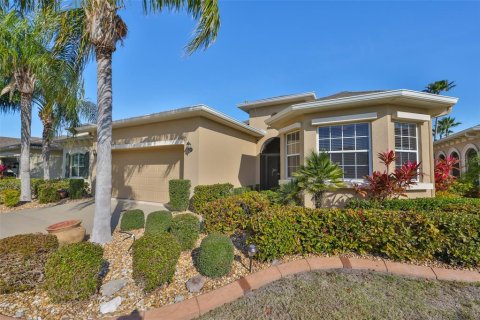 House in Sun City Center, Florida 2 bedrooms, 180.51 sq.m. № 1734742 - photo 3