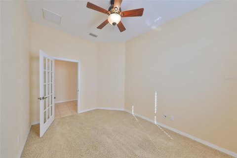 House in Sun City Center, Florida 2 bedrooms, 180.51 sq.m. № 1734742 - photo 25