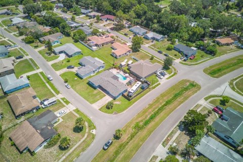 Casa en venta en Titusville, Florida, 4 dormitorios, 183.95 m2 № 1855734 - foto 13