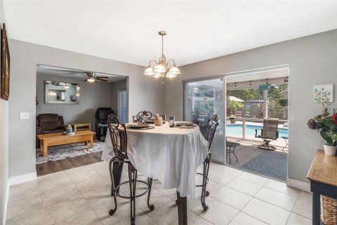 Casa en venta en Titusville, Florida, 4 dormitorios, 183.95 m2 № 1855734 - foto 25