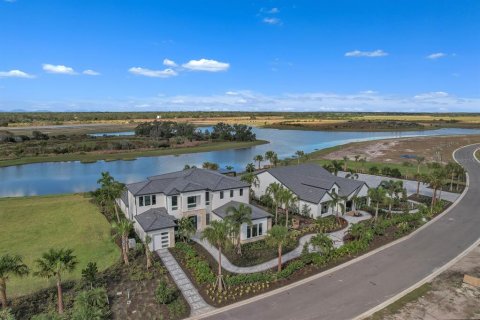 House in Sarasota, Florida 4 bedrooms, 414.9 sq.m. № 1407922 - photo 17