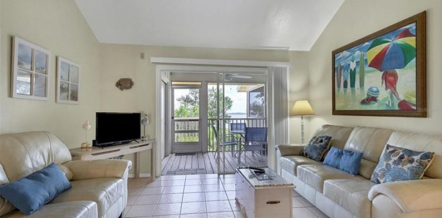 Condo in Placida, Florida, 2 bedrooms № 251556