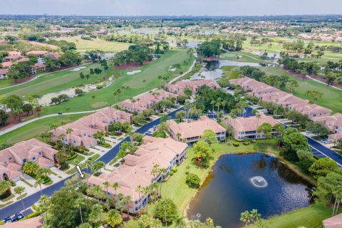 Condo in Palm Beach Gardens, Florida, 3 bedrooms № 2088399
