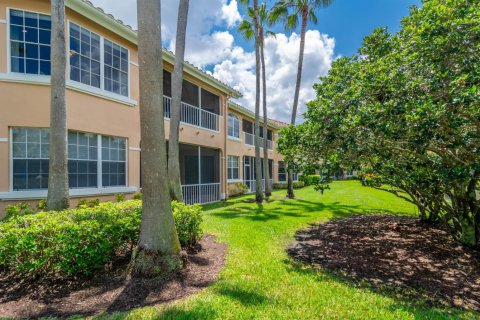 Condo in Palm Beach Gardens, Florida, 3 bedrooms № 2088399 - photo 17