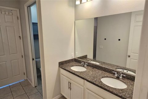 Villa ou maison à louer à Davenport, Floride: 6 chambres, 230.68 m2 № 2381139 - photo 8
