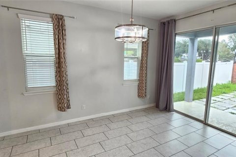 Villa ou maison à louer à Davenport, Floride: 6 chambres, 230.68 m2 № 2381139 - photo 5