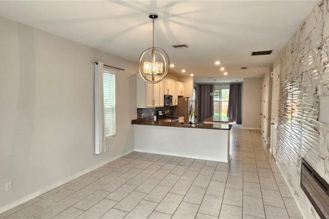 Villa ou maison à Davenport, Floride 6 chambres, 230.68 m2 № 2381139