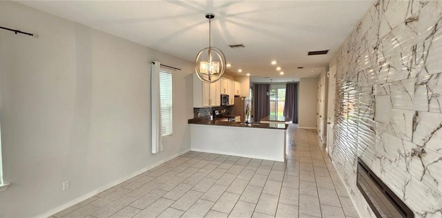Villa ou maison à Davenport, Floride 6 chambres, 230.68 m2 № 2381139