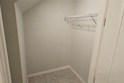 Villa ou maison à louer à Davenport, Floride: 6 chambres, 230.68 m2 № 2381139 - photo 9