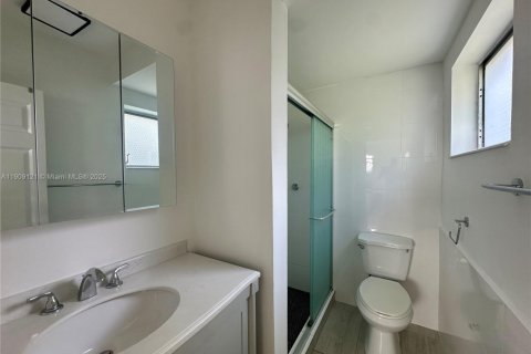 Appartement à louer à Bay Harbor Islands, Floride: 2 chambres, 97.55 m2 № 1964800 - photo 7