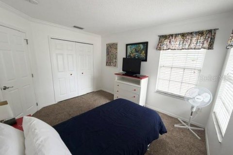 House in Haines City, Florida 5 bedrooms, 207.73 sq.m. № 2199547 - photo 26