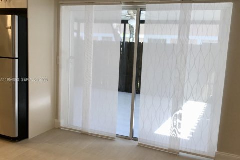 Купить таунхаус в Купер-Сити, Флорида 3 спальни, 138.24м2, № 2008267 - фото 9