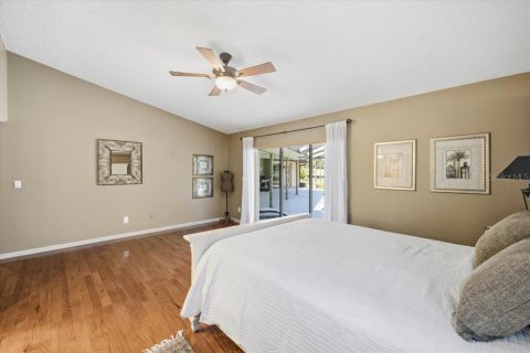 House in Clearwater, Florida 5 bedrooms, 320.14 sq.m. № 2418844 - photo 29