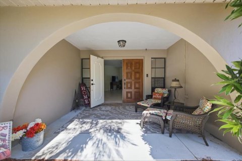 House in Clearwater, Florida 5 bedrooms, 320.14 sq.m. № 2418844 - photo 5